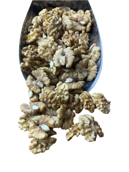 Valnötter extra light hand öppnad från Chile